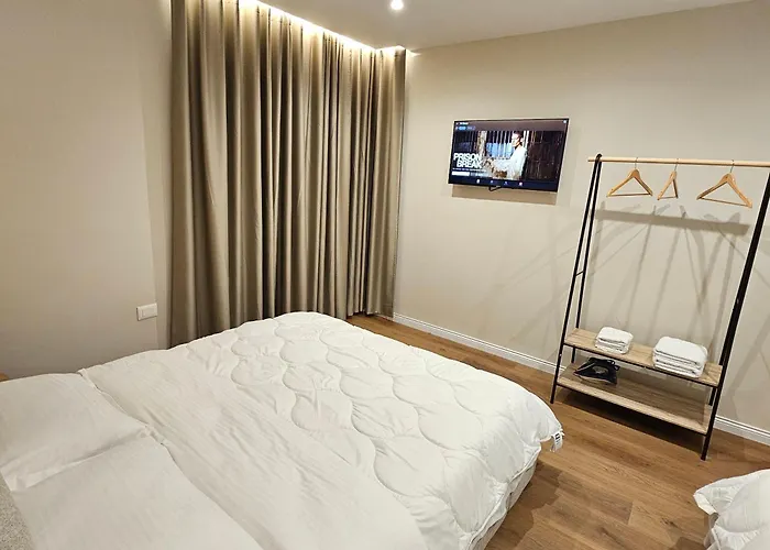 Jacuzzi Living Center 2 Apartmán *